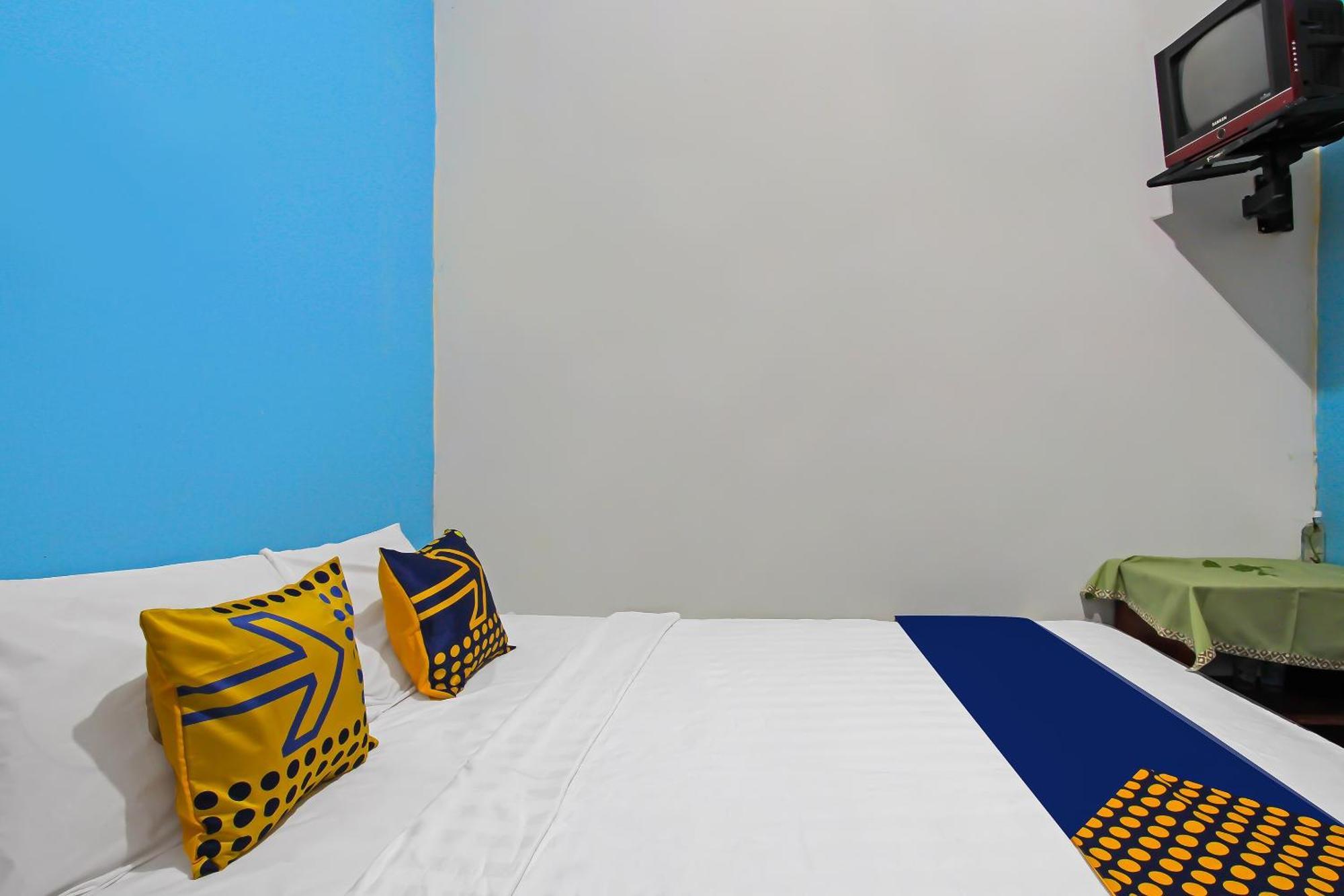 Spot On 91911 Rejeki Homestay Syariah Malioboro ジョグジャカルタ エクステリア 写真
